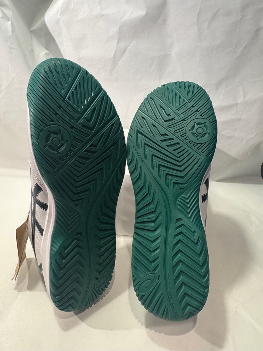ASICS GEL-Dedicate 8 Wide Men’s 11.5 Tennis Shoes White Green NWT $80 - Picture 4 of 6